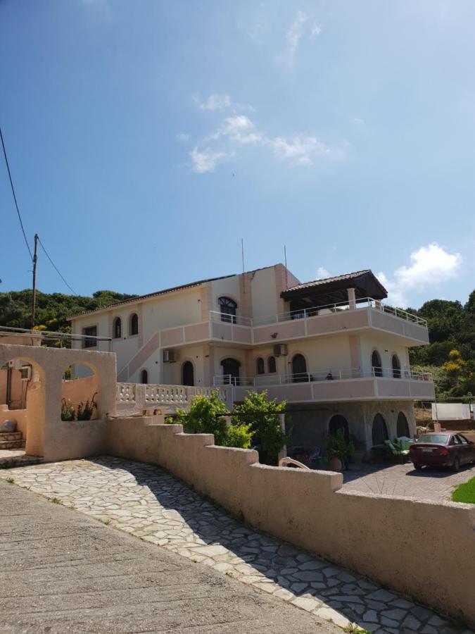 Angela Apartments Pool Gardens And Sea Views Agios Stefanos Avliotes  Exteriér fotografie