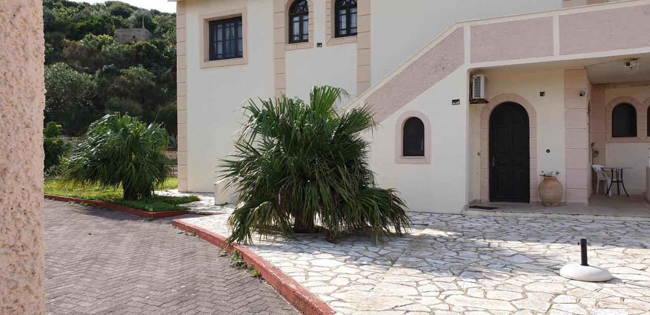 Angela Apartments Pool Gardens And Sea Views Agios Stefanos Avliotes  Exteriér fotografie